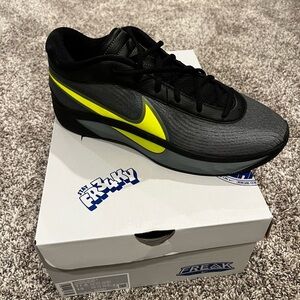 Nike Giannis Freak 6 Men’s Shoes